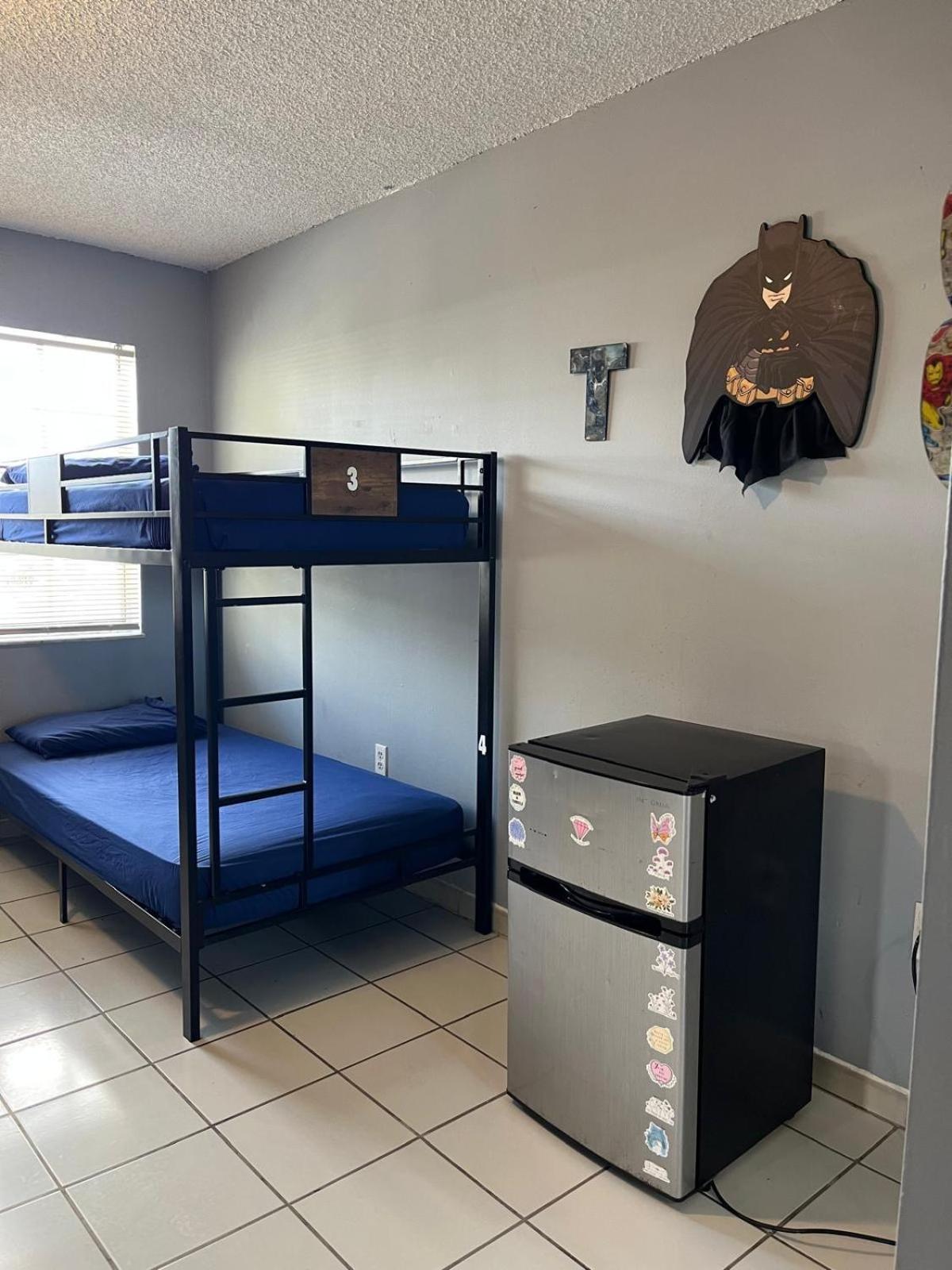 Beds & Sheets Little Havana マイアミ エクステリア 写真